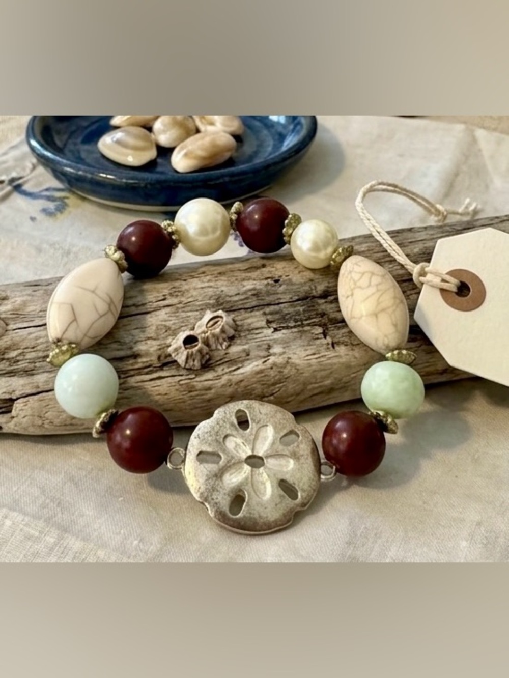 The sand dollar shoreline bracelet